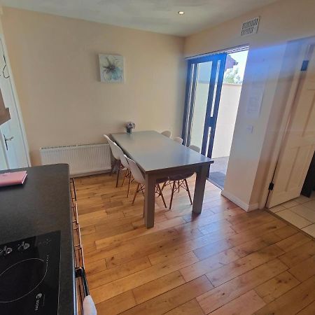 Modern City Centre House In Heart Of Galway City Esterno foto