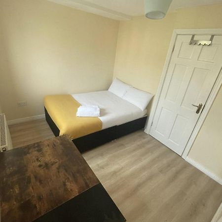 Modern City Centre House In Heart Of Galway City Esterno foto